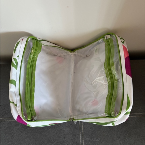 Clinique Green and Pink Cosmetic Bag - Picture 2 of 4
